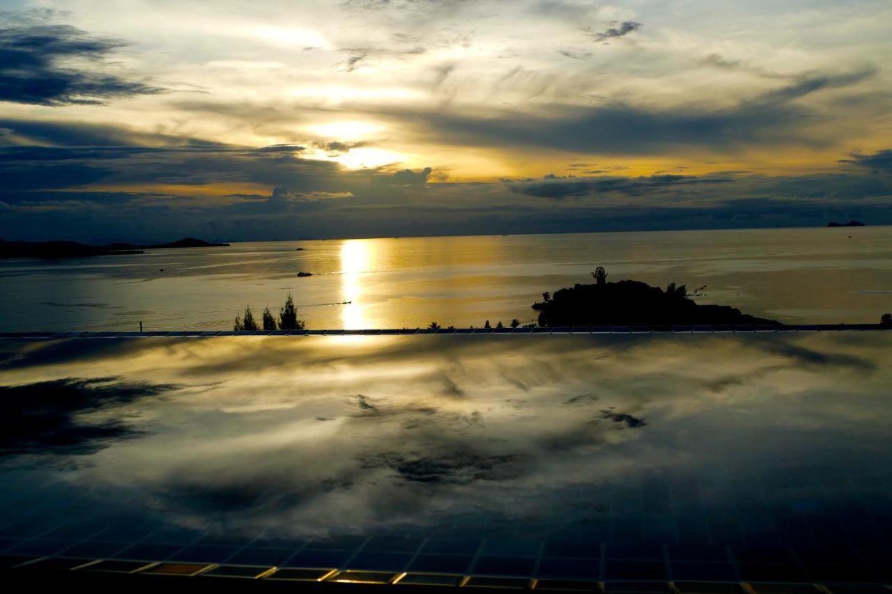 Unique Boutique Resort Bang Rak Beach  Εξωτερικό φωτογραφία